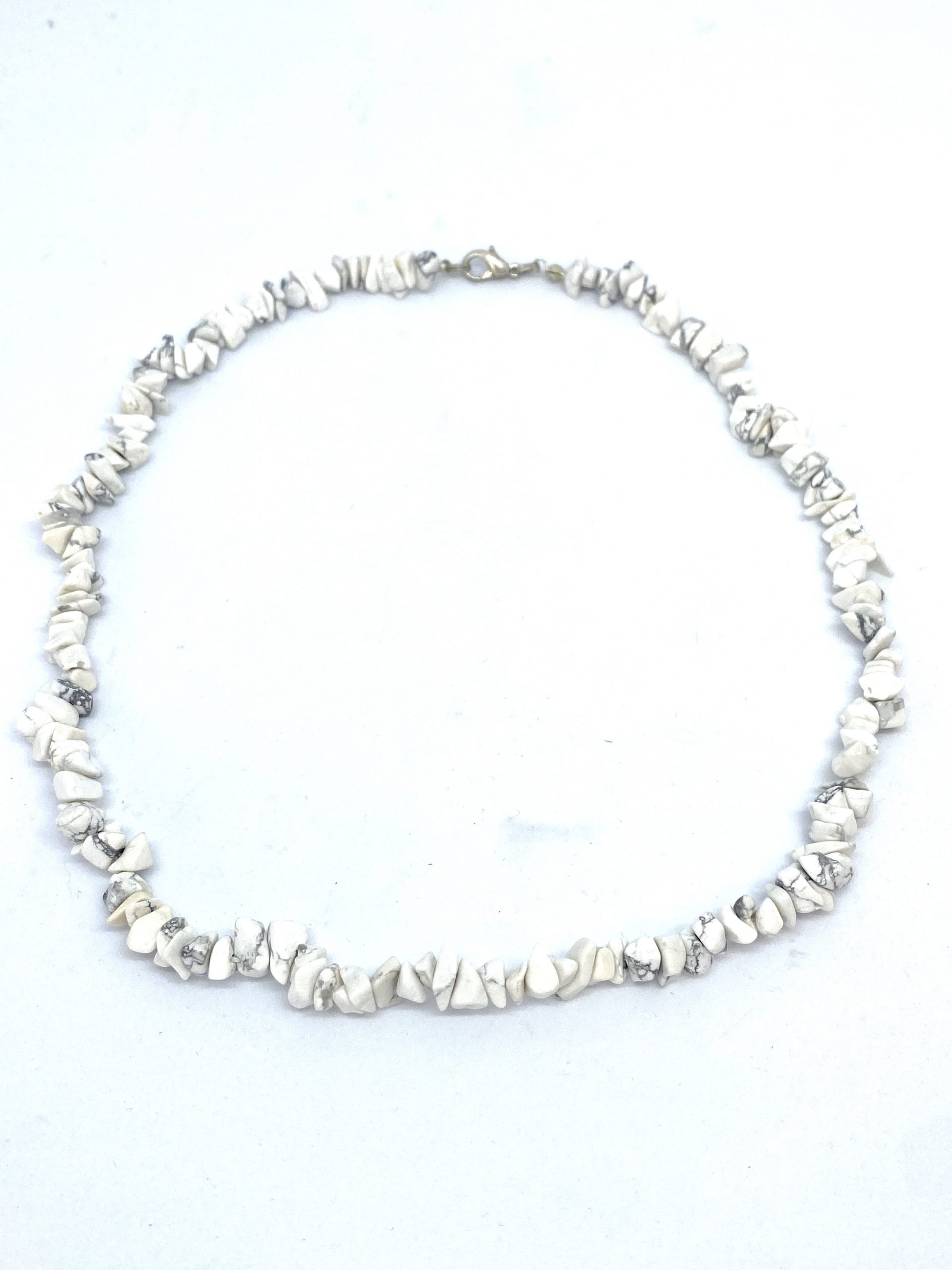 Howlite Crystal Chip Necklace