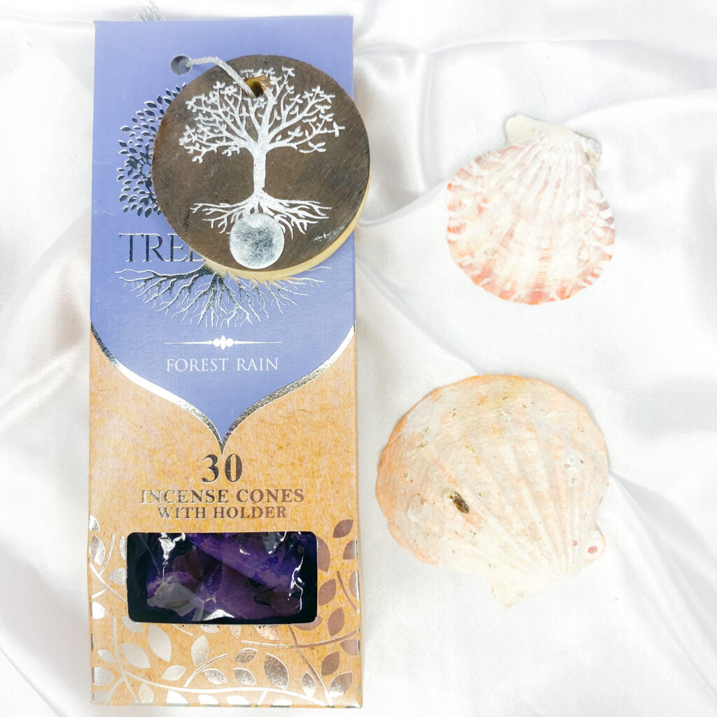 Tree of Life Forest Rain Gift Set (cones and holder)