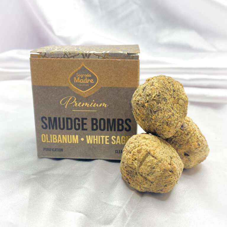 Smudge Bomb Frankincense and White Sage 8pce