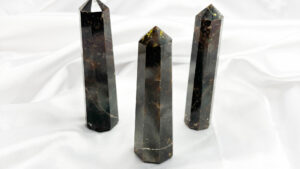 Garnet Crystal Point 7-10cm
