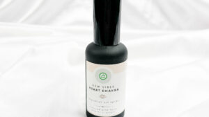 Heart Chakra Spray Infused With Oil & Crystals